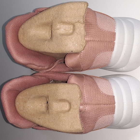 Size 10 Walking Shoe by Qupid $10 Rose Mauve Color - Picture 4 of 8